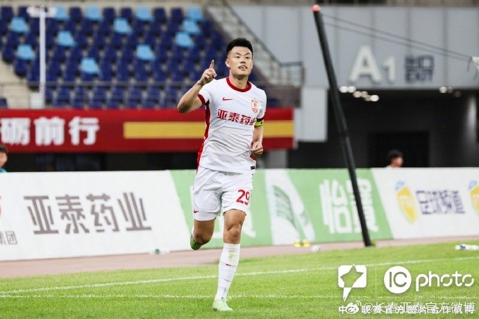 两度落后两度扳平 亚泰2比2石家庄功夫 两度落后两度扳平 亚泰2比2石家庄功夫