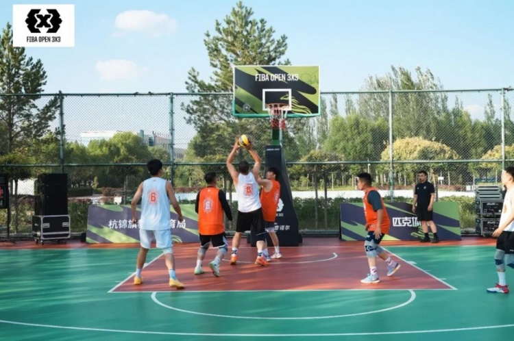 众睿矿山夺FIBA Open 3×3杭锦旗站男子组冠军 草根队青少年组登顶