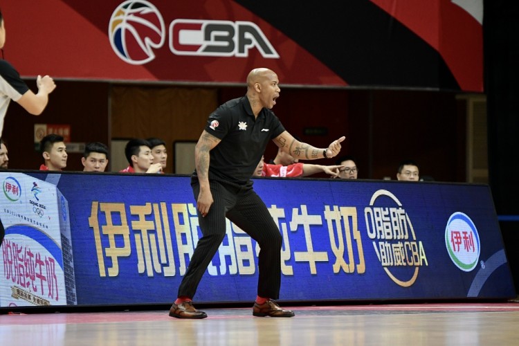 马布里：我在中国有雕像&博物馆&绿卡 给我再多钱也无法让我回NBA