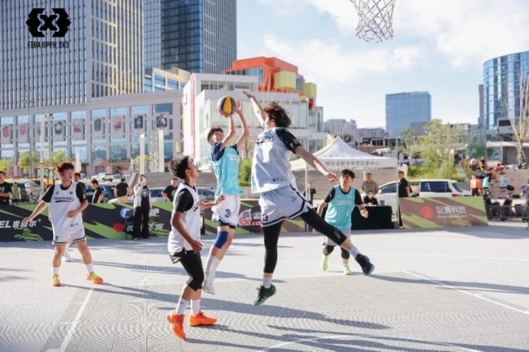 FIBA Open 3×3东胜分站战罢 黑色闪电与海底小纵队分获组别冠军