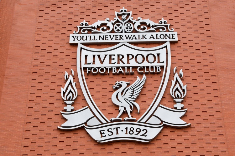 TA： 利物浦初代“This Is Anfield”标志牌拍出15万镑的天价