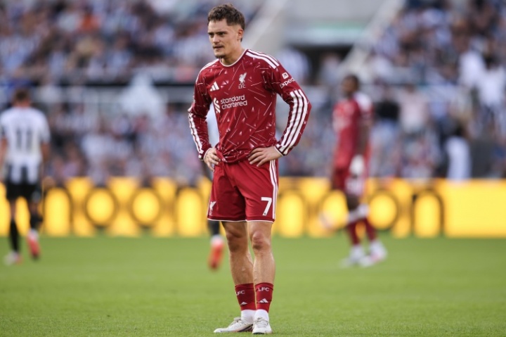 卡拉格：维尔茨毫无贡献，想想转会费的话 他受到的批评真不算多