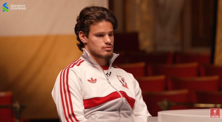 凯尔凯兹：我经常看卡洛斯的录像，他的踢法和统治力令人难以置信