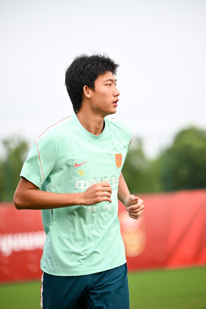 今晚，久违的国足比赛回来了！对马尔代夫，期待“青春风暴”上演